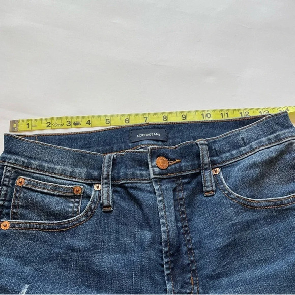 J. Crew Petite Vintage Straight Jeans in Ripped and Repaired Size 28P K3416 - Picture 12 of 13